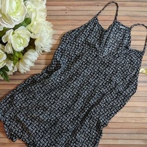 Old Navy Hatch Pattern Split Neck Racerback Tank